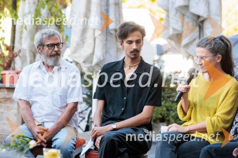  Željko Hrs, igralec;  ... ;  ... Slovensko mladinsko gledališče, predstavitev jubilejne 70. sezone