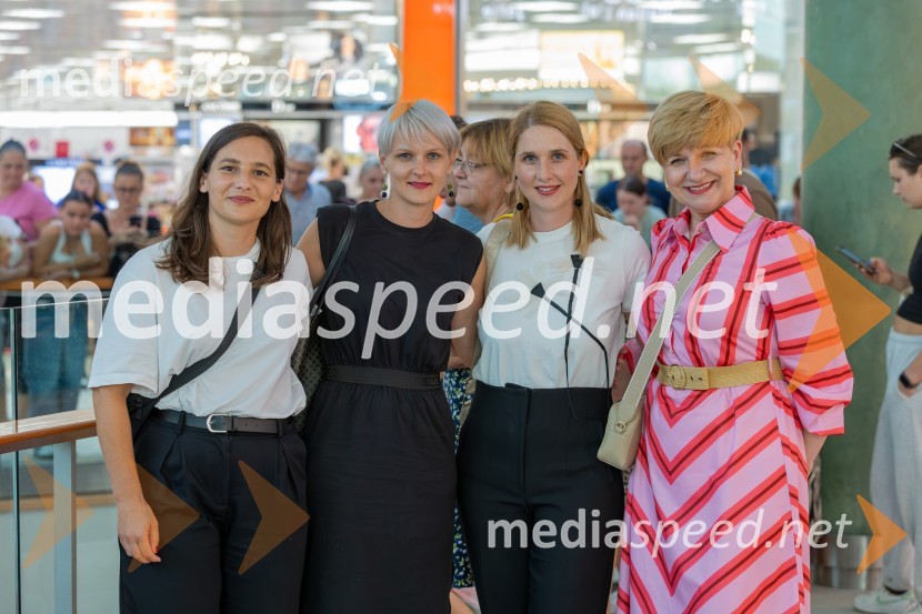  ... ;  ... ;  Vanja Bele Kovačič, vodja marketinga, Europark;  Petra Romih, marketing, EuroparkFehtarji navdušili obiskovalce na 25. rojstnem dnevu Europarka