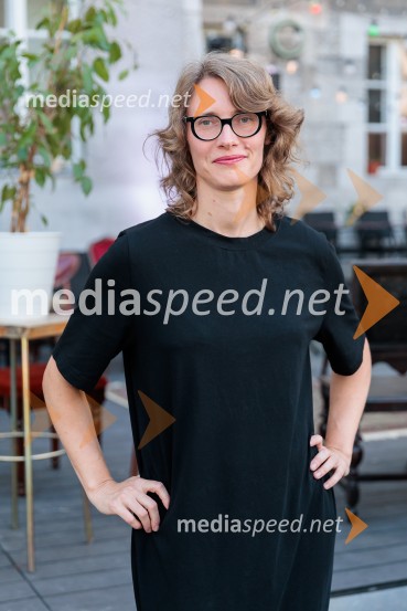  Urška Brodar, dramaturginja, Slovensko mladinsko gledališčeSlovensko mladinsko gledališče, predstavitev jubilejne 70. sezone