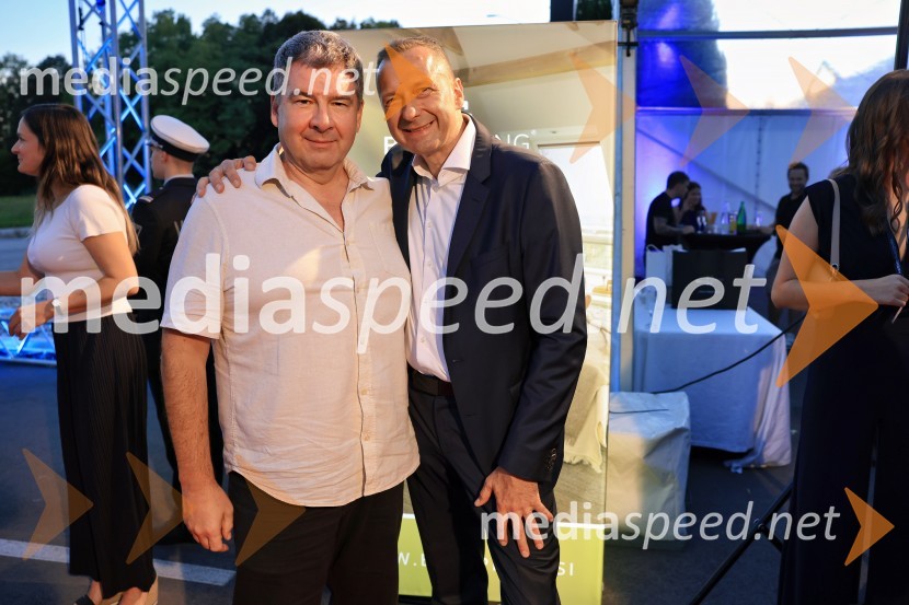 dr. Robert Ličen, Podjetniški center Pegasus;  Emil Marinšek, direktor, podjetje MaremicoSlavnostna otvoritev novega Spalnega centra Maremico v Ljubljani