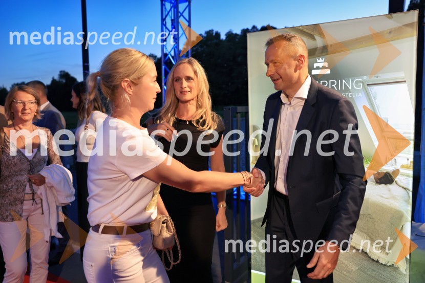  ... ;  Emil Marinšek, direktor, podjetje MaremicoSlavnostna otvoritev novega Spalnega centra Maremico v Ljubljani