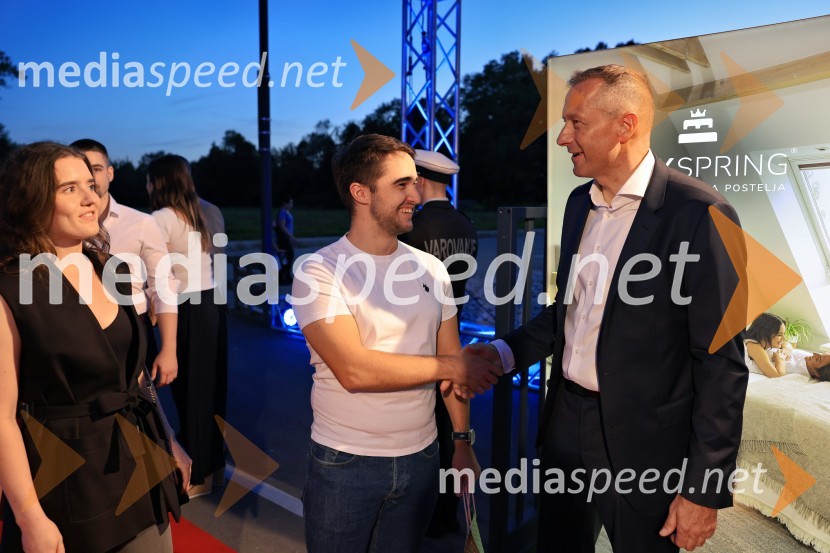  ... ;  Emil Marinšek, direktor, podjetje MaremicoSlavnostna otvoritev novega Spalnega centra Maremico v Ljubljani