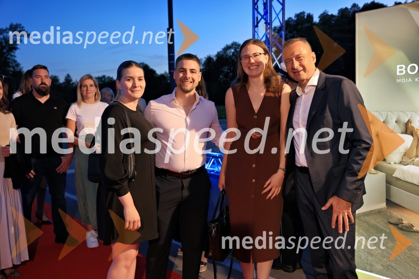  ... ;  ... ;  Lana Mahkovec;  Emil Marinšek, direktor, podjetje MaremicoSlavnostna otvoritev novega Spalnega centra Maremico v Ljubljani