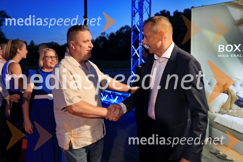  ... ;  Emil Marinšek, direktor, podjetje MaremicoSlavnostna otvoritev novega Spalnega centra Maremico v Ljubljani