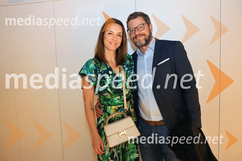  Tina Štrukelj, direktorica Infinite Pure Solutions;  Jošt Štrukelj, Enna d.o.o.Slavnostna otvoritev novega Spalnega centra Maremico v Ljubljani