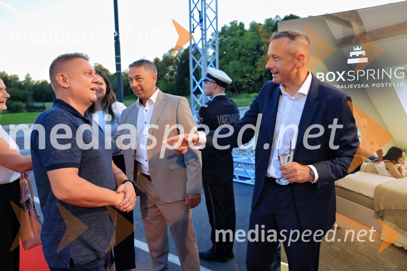  ... ;  Emil Marinšek, direktor, podjetje MaremicoSlavnostna otvoritev novega Spalnega centra Maremico v Ljubljani