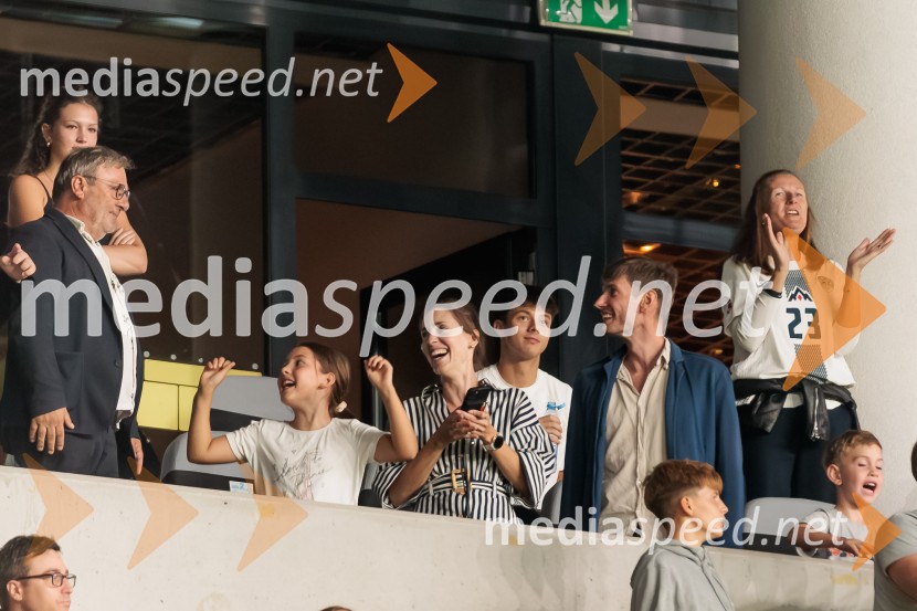 Kvalifikacije za SP 2026; Slovenija – Švedska, nogomet