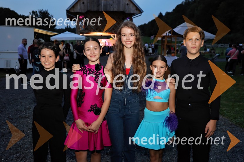  ... ;  ... ;  Eva Brumen Košar;  ... ;  ... Večer slovenske glasbe na kmetiji Štajerski cvet