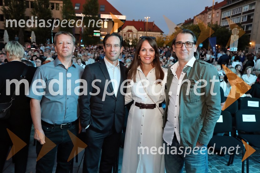  Matjaž Partlič, SNG Maribor;  Simon Krečič, umetniški direktor Opere SNG Maribor;  Špela Lešnik, producentka Drame SNG Maribor;  Aleksandar  Popovski, režiser, umetniški direktor Drame SNG MariborTango - Balet pod zvezdami ponovno očaral Maribor