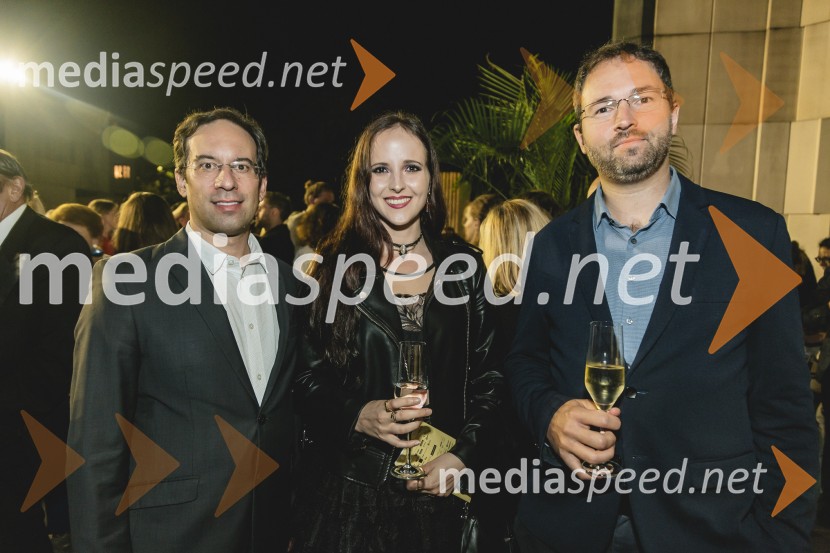  Simon Krečič, umetniški direktor Opere SNG Maribor;  ... ;  ... Verdijev Otello v izvedbi SNG Maribor na Ljubljana Festivalu