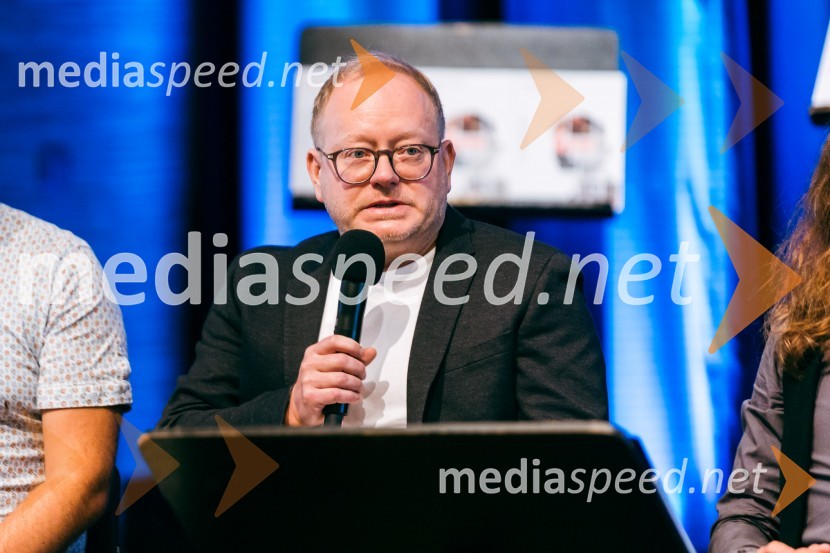 mag. Aleš Drenik, vodja programa resne glasbe, opere in balet, Cankarjev domPredstavitev sezone 2025/26 v Cankarjevem domu