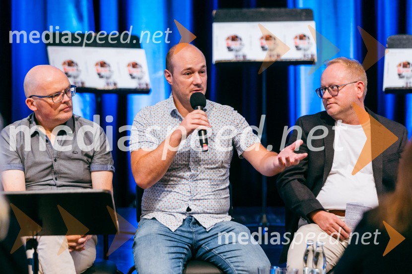  Simon Popek, vodja filmskega programa Cankarjevega doma;  ... ; mag. Aleš Drenik, vodja programa resne glasbe, opere in balet, Cankarjev domPredstavitev sezone 2025/26 v Cankarjevem domu