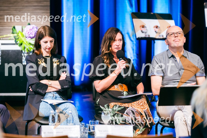  Katarina Hergouth, vodja razstavnega programa, Cankarjev dom;  ... ;  Simon Popek, vodja filmskega programa Cankarjevega domaPredstavitev sezone 2025/26 v Cankarjevem domu