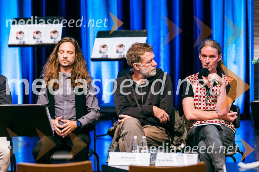  Peter Baroš, direktor kulturno-umetniškega programa Cankarjevega doma;  Jernej Lorenci, gledališki režiser;  Andrej Jaklič, vodja gledališkega in sodobnoplesnega programa CDPredstavitev sezone 2025/26 v Cankarjevem domu