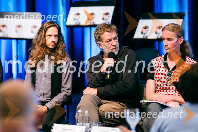  Peter Baroš, direktor kulturno-umetniškega programa Cankarjevega doma;  Jernej Lorenci, gledališki režiser;  Andrej Jaklič, vodja gledališkega in sodobnoplesnega programa CDPredstavitev sezone 2025/26 v Cankarjevem domu