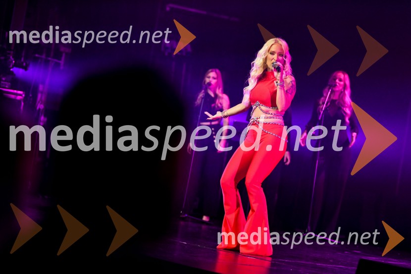  Alja Omladič - Alya, pevkaAlya z velikim koncertom v Cankarjevem domu obeležila 25 let kariere