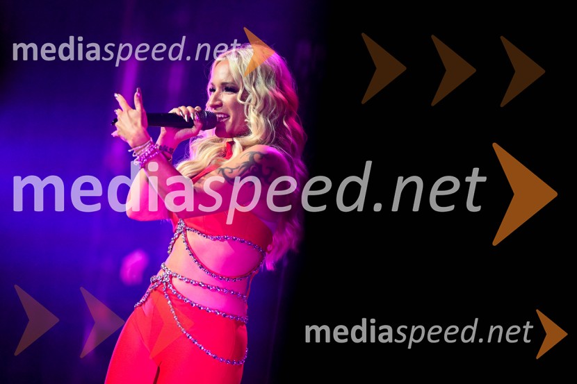  Alja Omladič - Alya, pevkaAlya z velikim koncertom v Cankarjevem domu obeležila 25 let kariere