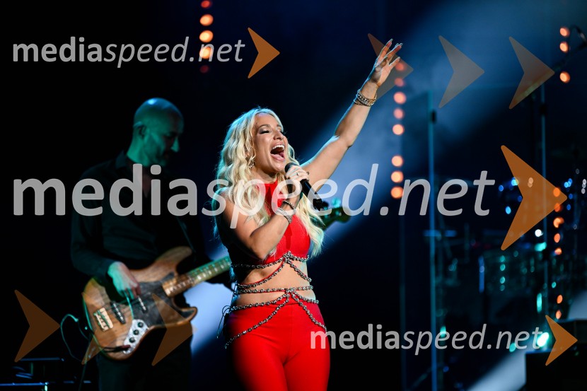  Alja Omladič - Alya, pevkaAlya z velikim koncertom v Cankarjevem domu obeležila 25 let kariere