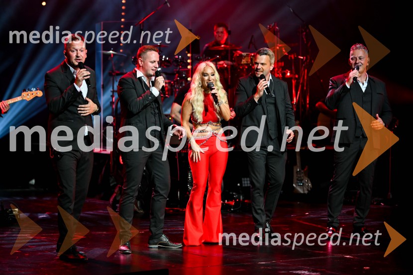  ... ;  ... ;  Alja Omladič - Alya, pevka;  ... ;  ... Alya z velikim koncertom v Cankarjevem domu obeležila 25 let kariere