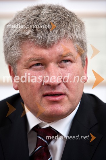 Prof. dr. Marko Ferjan, dekan Fakultete za organizacijske vede Univerze v MariboruDan Univerze v Mariboru in 50 let Fakultete za organizacijske vede Kranj