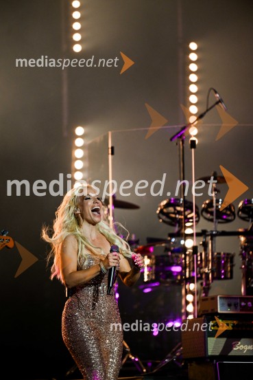  Alja Omladič - Alya, pevkaAlya z velikim koncertom v Cankarjevem domu obeležila 25 let kariere