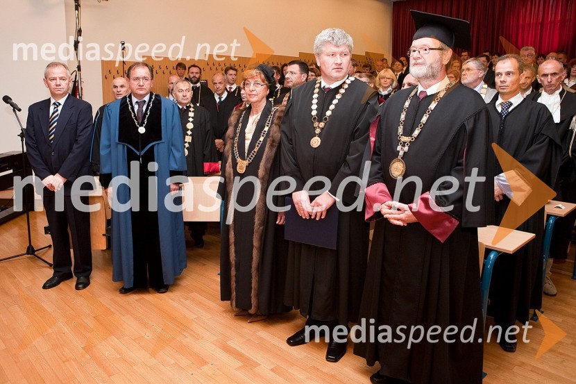 Prof. dr. Danilo Zavrtanik, predsednik Univerze v Novi Gorici, prof. dr. Rado Bohinc, rektor Univerze na Primorskem, prof. dr. Andreja Kocijančič, rektorica Univerze v Ljubljani, prof. dr. Marko Ferjan, dekan Fakultete za organizacijske vede Univerze v Mariboru in prof. dr. Ivan Rozman, rektor Univerze v MariboruDan Univerze v Mariboru in 50 let Fakultete za organizacijske vede Kranj