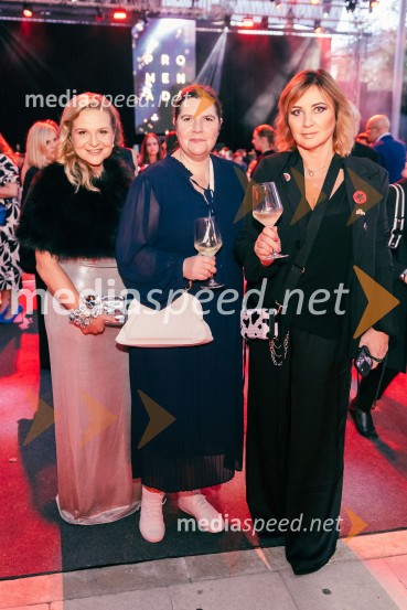  Alma Rahne, novinarka;  Teja Pelko, novinarka;  Karmen Špacapan,  urednica revije StopPOP promenada 2025