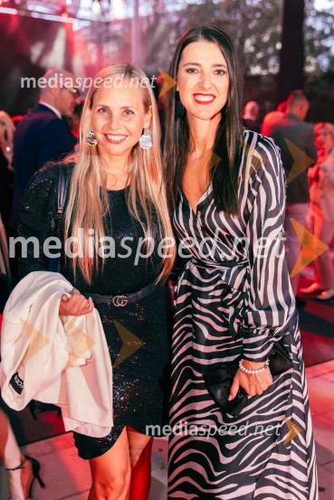  Tinkara Fortuna, skupina Bepop;  Alenka  Husič, pevka, skupina BepopPOP promenada 2025