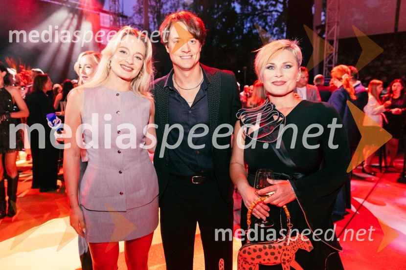  ... ;  Domen Valič, igralec;  Ana  Praznik, voditeljica, pevka BepopPOP promenada 2025