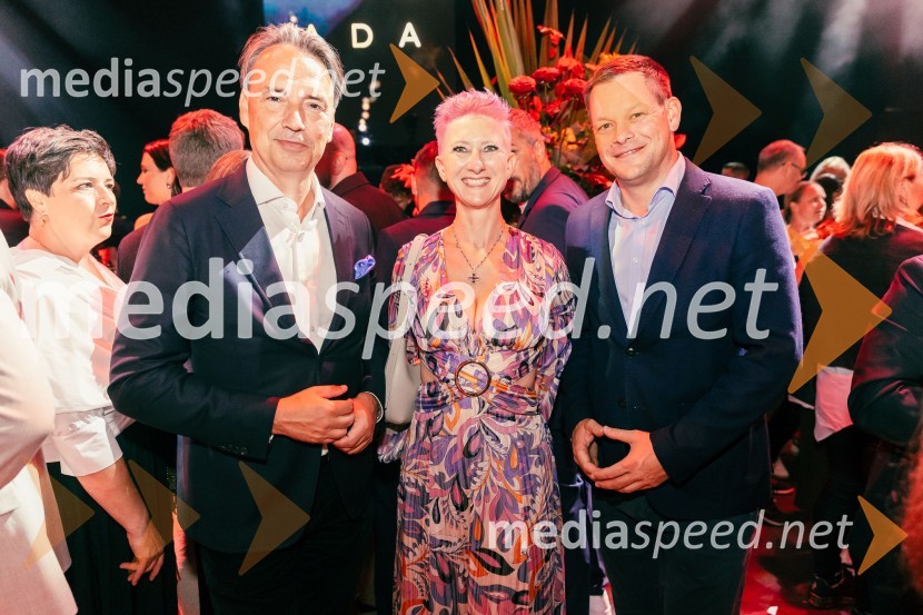  Tomislav Čizmić, predsednik poslovodstva družbe, Telemach Slovenija d.o.o.;  ... ;  ... POP promenada 2025