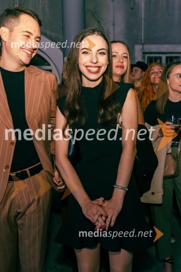   Anastasija Jović , novinarka, POP TVPOP promenada 2025