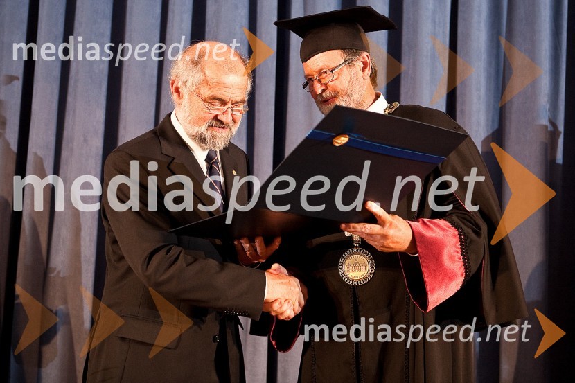 Prof. dr. Erwin Neher, prejemnik naziva častnega doktorja UM in prof. dr. Ivan Rozman, rektor Univerze v MariboruDan Univerze v Mariboru in 50 let Fakultete za organizacijske vede Kranj