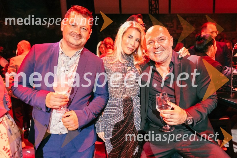  Luka Jezeršek, Hiša kulinarike Jezeršek;  ... ;  ... POP promenada 2025