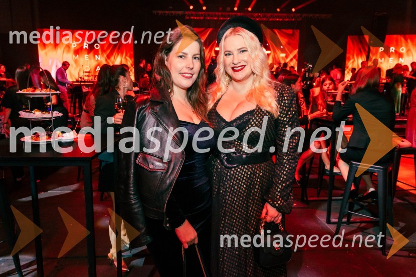  Tina Berk, sodelavka za odnose z javnostmi, Festival Ljubljana;  Danica Lovenjak, novinarka, voditeljicaPOP promenada 2025