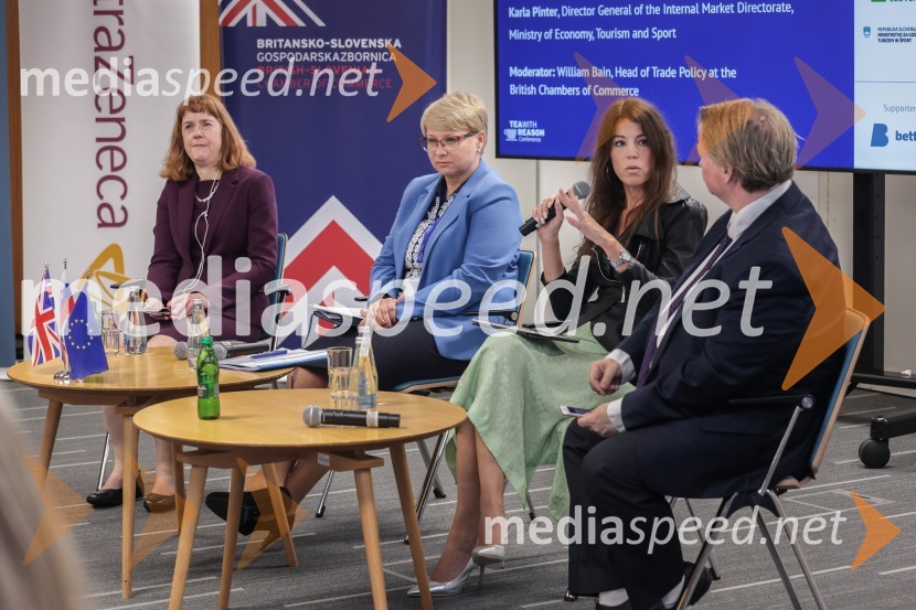  Victoria Harrison, britanska veleposlanica v Sloveniji; dr. Jerneja Jug Jerše, vodja Predstavništva Evropske komisije v Sloveniji;  Karla Pinter, generalna direktorica Direktorata za notranji trg;  William Bain, vodja oddelka za trgovinsko politiko na Združenju britanskih gospodarskih zbornicBritansko-evropska poslovna konferenca