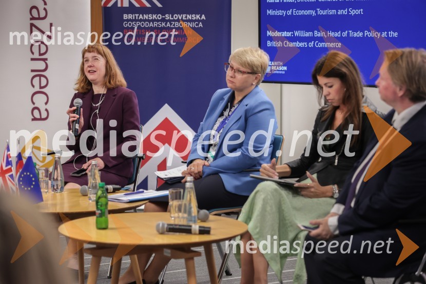  Victoria Harrison, britanska veleposlanica v Sloveniji; dr. Jerneja Jug Jerše, vodja Predstavništva Evropske komisije v Sloveniji;  Karla Pinter, generalna direktorica Direktorata za notranji trg;  William Bain, vodja oddelka za trgovinsko politiko na Združenju britanskih gospodarskih zbornicBritansko-evropska poslovna konferenca