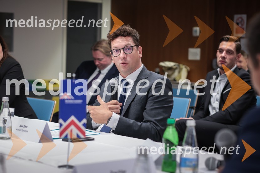  Aleš Šifrer, direktor za kadre in transformacijo, Arriva SlovenijaBritansko-evropska poslovna konferenca