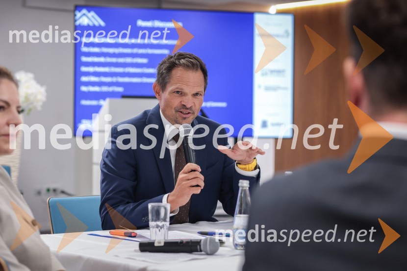  Žiga Fišer, Britansko-slovenska gospodarska zbornicaBritansko-evropska poslovna konferenca