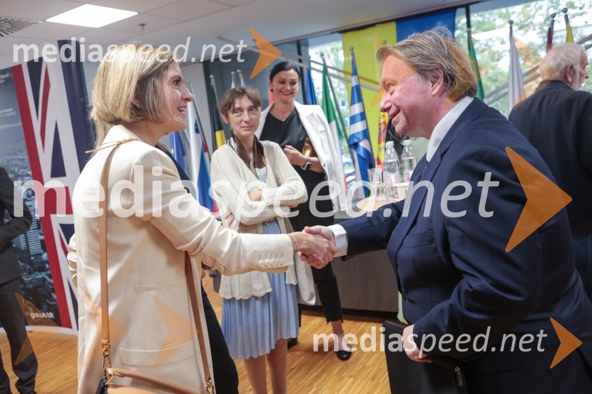  Nay Tawile, izvršna direktorica, Trimo;  ... Britansko-evropska poslovna konferenca