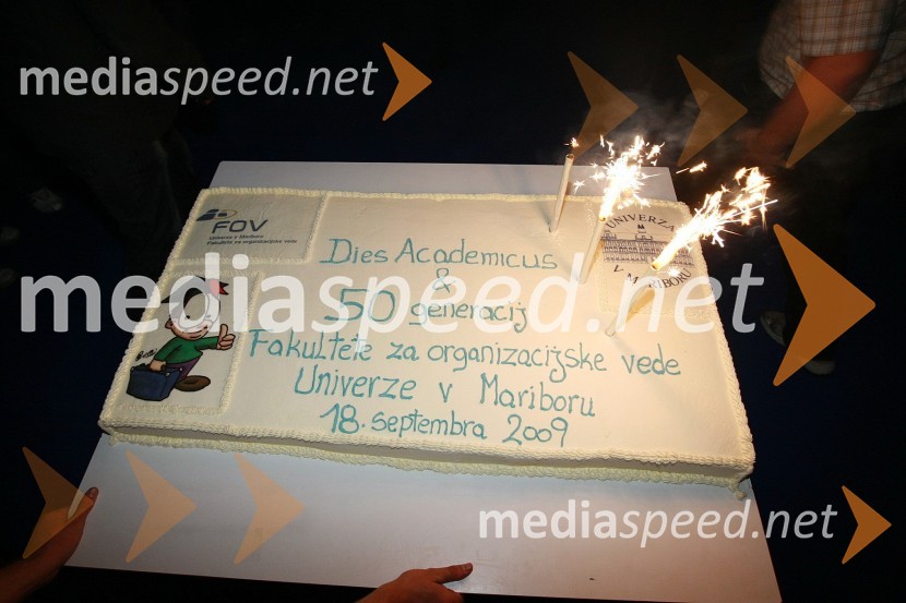 TortaDan Univerze v Mariboru in 50 let Fakultete za organizacijske vede Kranj