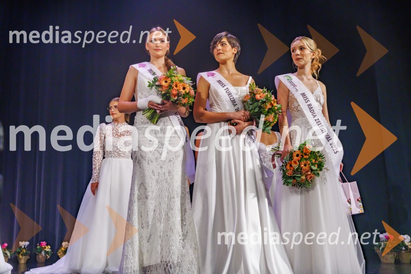  Ana Marija Cokan, 1. spremljevalka Miss Turizma 2025;  Živa Knific, 2. spremljevalka Miss Turizma 2025;  Anja VujadinovikjMiss Turizma 2025 v znamenju jubileja Barbare Misson