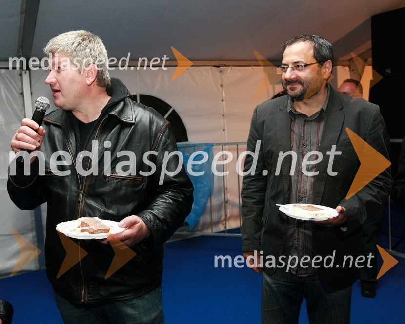 Prof. dr. Marko Ferjan, dekan Fakultete za organizacijske vede Univerze v Mariboru ter dr. József Györkös, državni sekretar na Ministrstvu za visoko šolstvo, znanost in tehnologijoDan Univerze v Mariboru in 50 let Fakultete za organizacijske vede Kranj