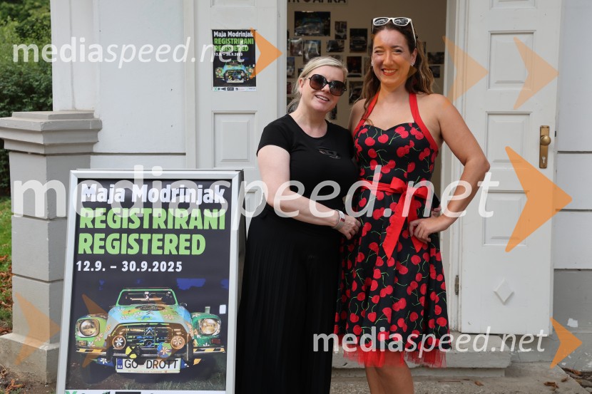  ... ;  Maja Modrinjak, fotografinjaOtvoritev razstave Maje Modrinjak v Trafiki ob parku