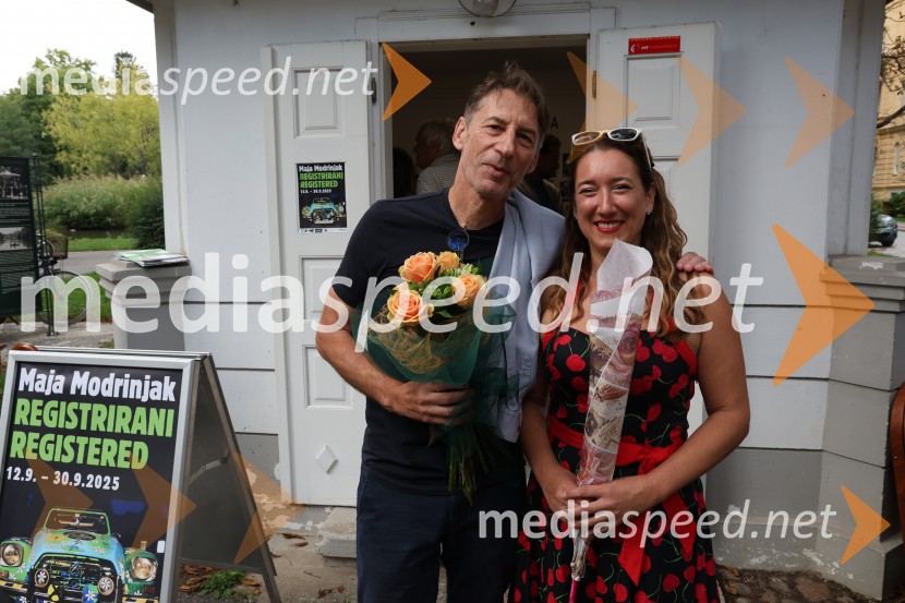  ... ;  Maja Modrinjak, fotografinjaOtvoritev razstave Maje Modrinjak v Trafiki ob parku