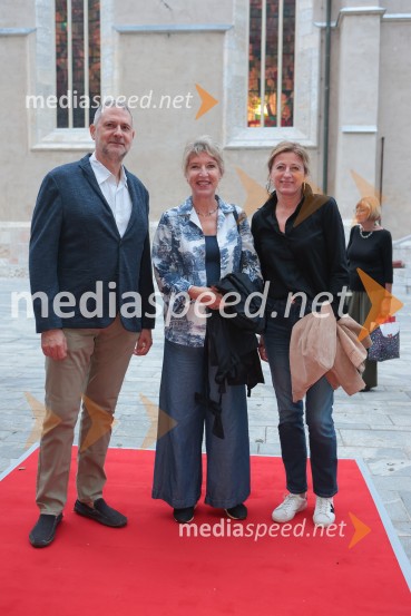  ... ;  Vesna Jurca Tadel, ravnateljica SNG Drama Ljubljana;  ... Premiera Don Kihot in podelitev nagrad Julija, Prešernovo gledališče Kranj