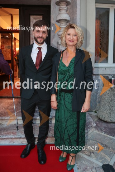  Rok Bozovičar, direktor, Prešernovo gledališče Kranj ;  Vesna Pernarčič, igralkaPremiera Don Kihot in podelitev nagrad Julija, Prešernovo gledališče Kranj