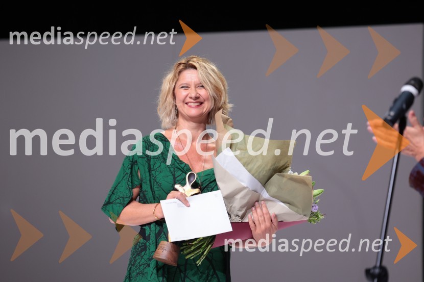  Vesna Pernarčič, igralkaPremiera Don Kihot in podelitev nagrad Julija, Prešernovo gledališče Kranj