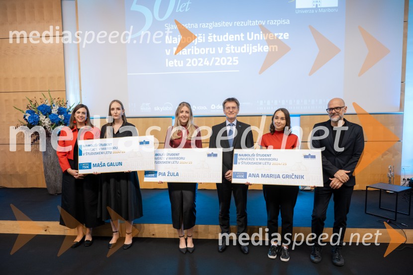  Nomi  Hrast , prorektorica za študentska vprašanja Univerze v Mariboru;  Maša Galun;  Pia Žula, najboljša študentka Univerze v Mariboru 2024/2025; prof. dr. Zdravko Kačič, rektor Univerze v Mariboru;  Ana Marija Gričnik; dr. Dean Korošak,  prorektor za znanstvenoraziskovalno dejavnost Univerze v MariboruNajboljša študentka Univerze v Mariboru je Pia Žula