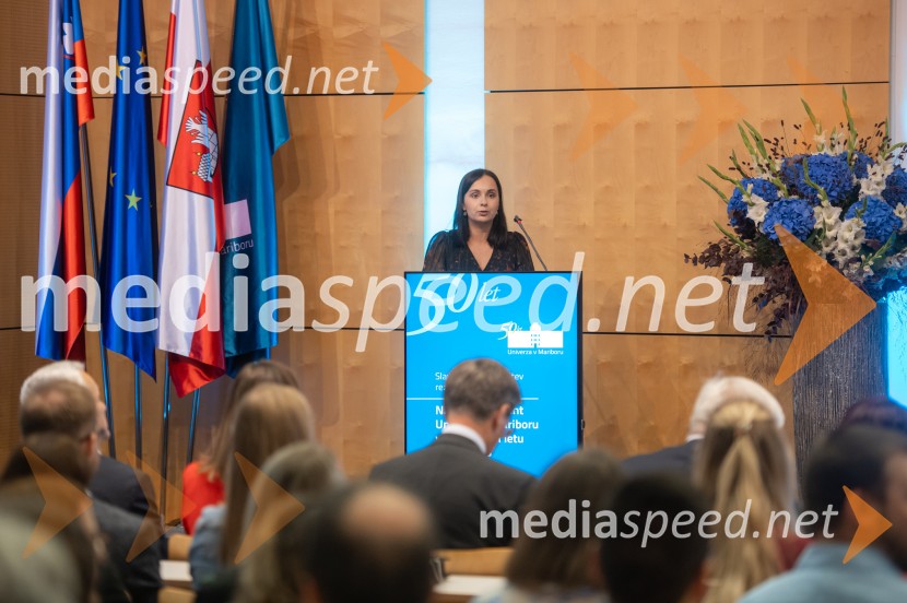 Najboljša študentka Univerze v Mariboru je Pia Žula