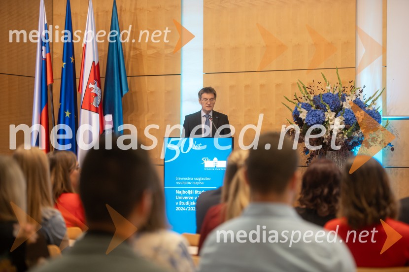 prof. dr. Zdravko Kačič, rektor Univerze v MariboruNajboljša študentka Univerze v Mariboru je Pia Žula